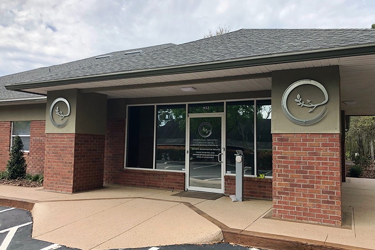 Dental office entrance